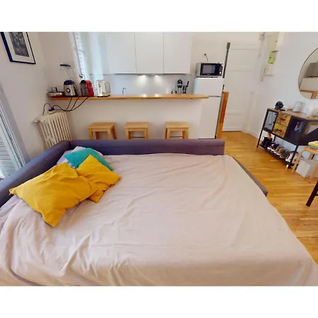Апартаменты Joivy Inviting Flat Near The Eiffel Tower